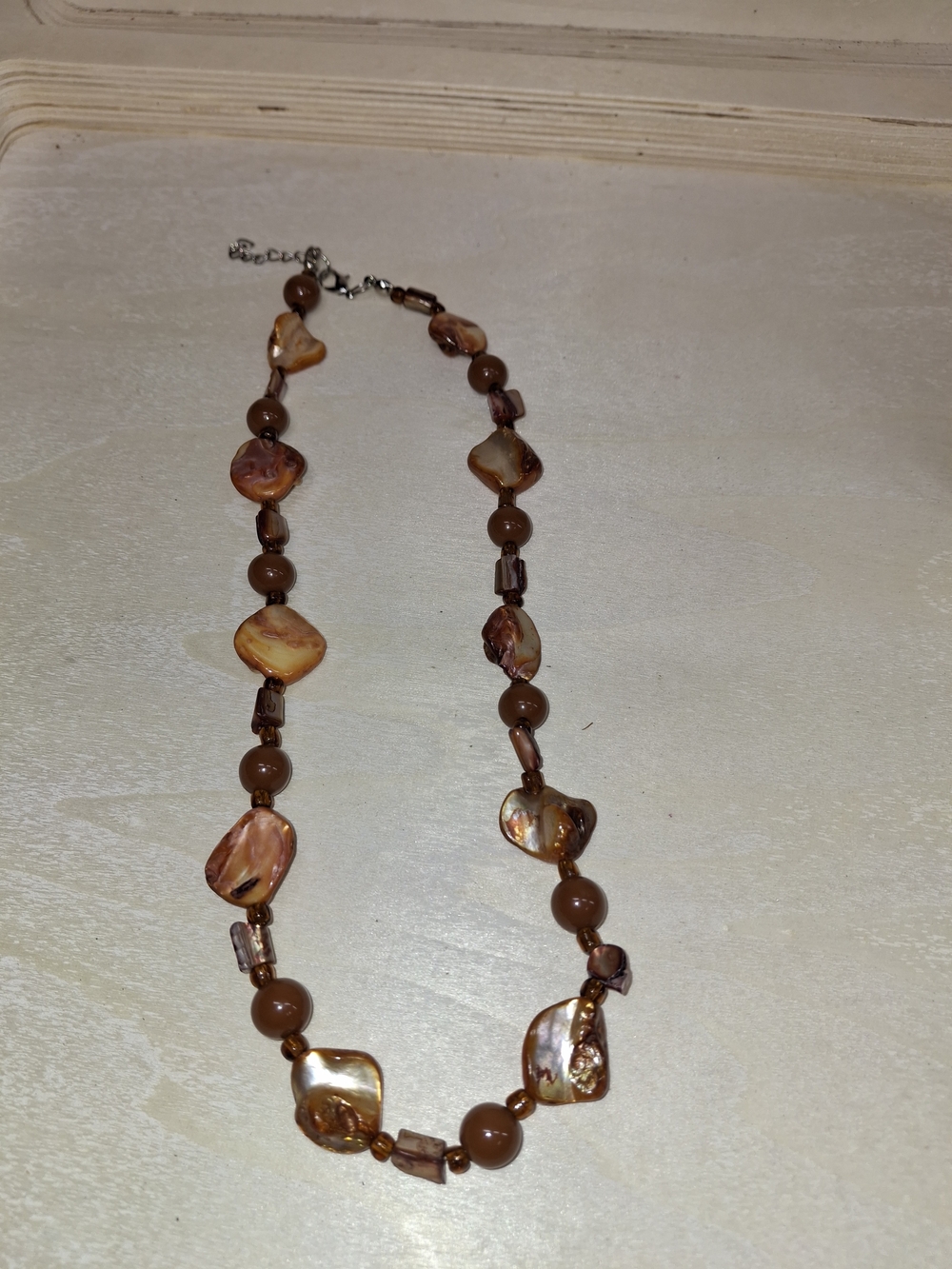 Elegant Brown Shell and Bead Necklace – Women Jewelry - Picture 5 of 5